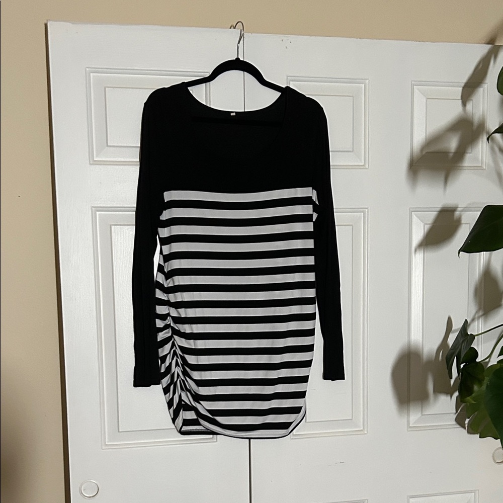 Black and White Striped Long Sleeve Top